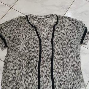 Vince Camuto black and white blouse